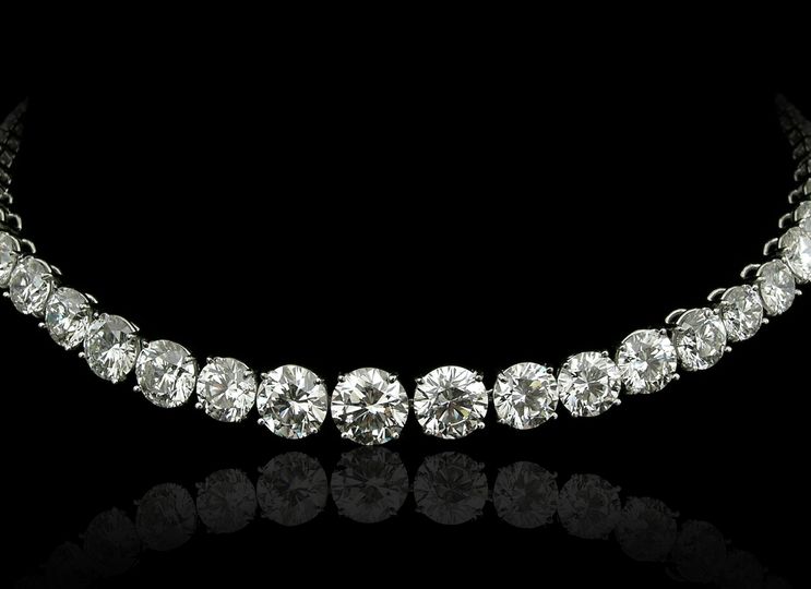 You Can Now Buy Lab-Cultivated Diamonds at Barney’s